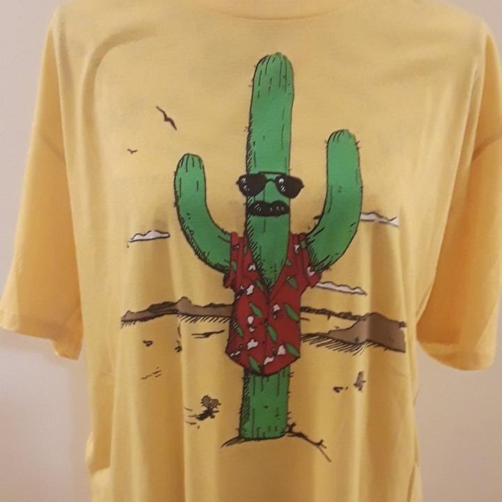 Headline Tee Cactus Graphic